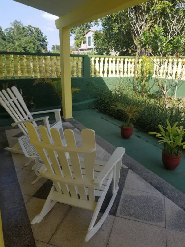Casa yurkenia y lila